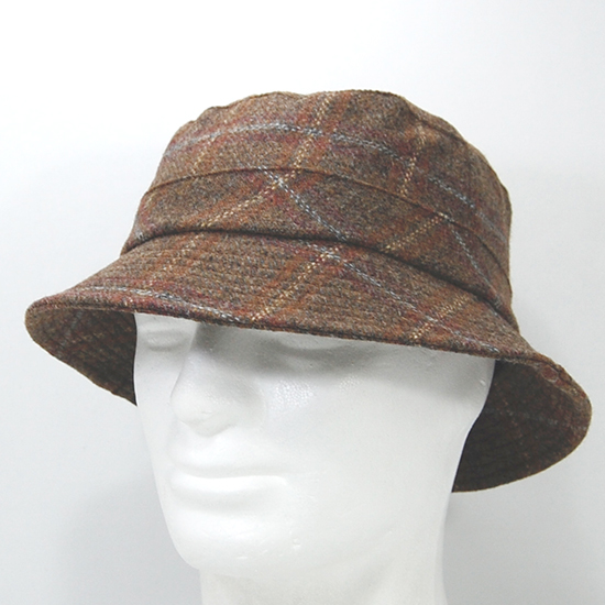 BUCKET_AW21_TARTAN_CASTANHO_8.jpg