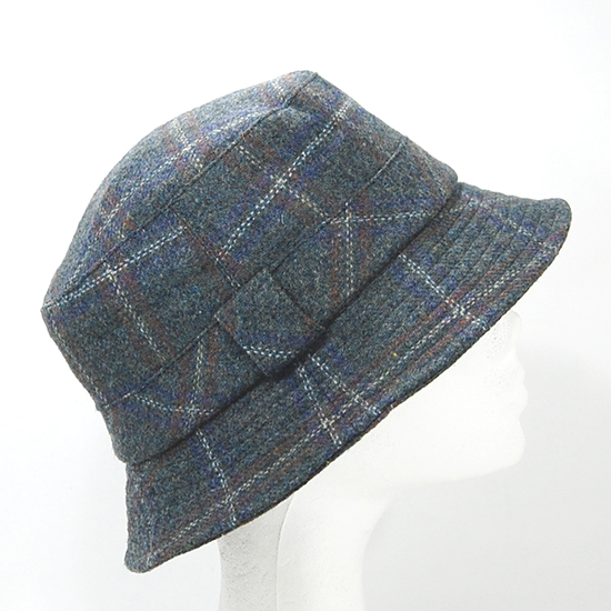 BUCKET_AW21_TARTAN_CINZA_VERDE_3.jpg