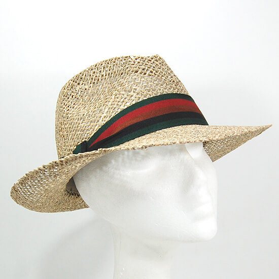 FEDORA_HP_NATURAL_VERDE_1.jpg