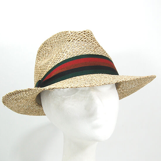 FEDORA_HP_NATURAL_VERDE_3.jpg