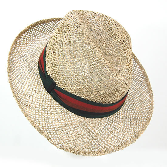FEDORA_HP_NATURAL_VERDE_6.jpg