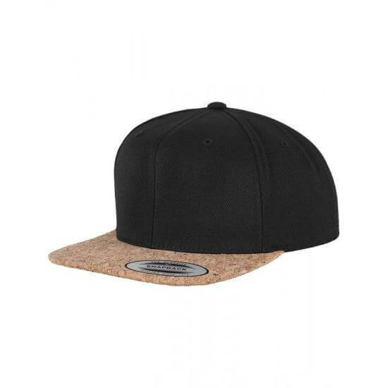 SNAPBACK_PRETO_PALA_CORTICA_1.jpg