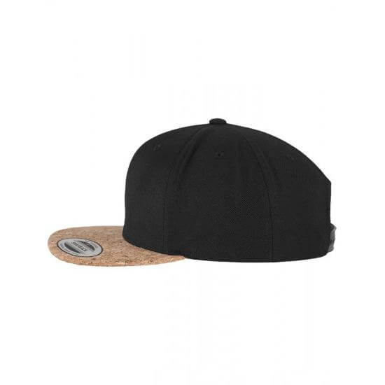 SNAPBACK_PRETO_PALA_CORTICA_4.jpg